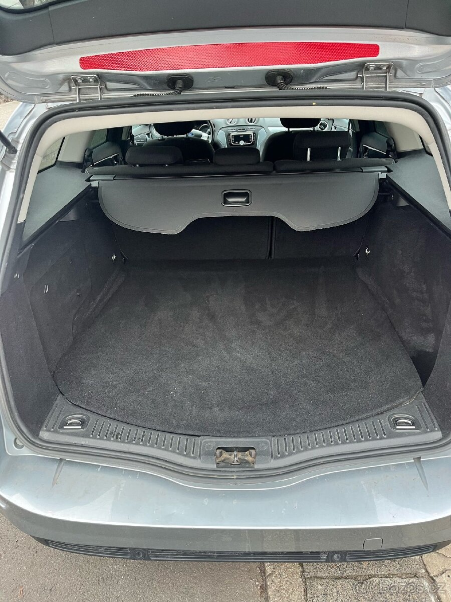 Ford Mondeo 1.6 - 11