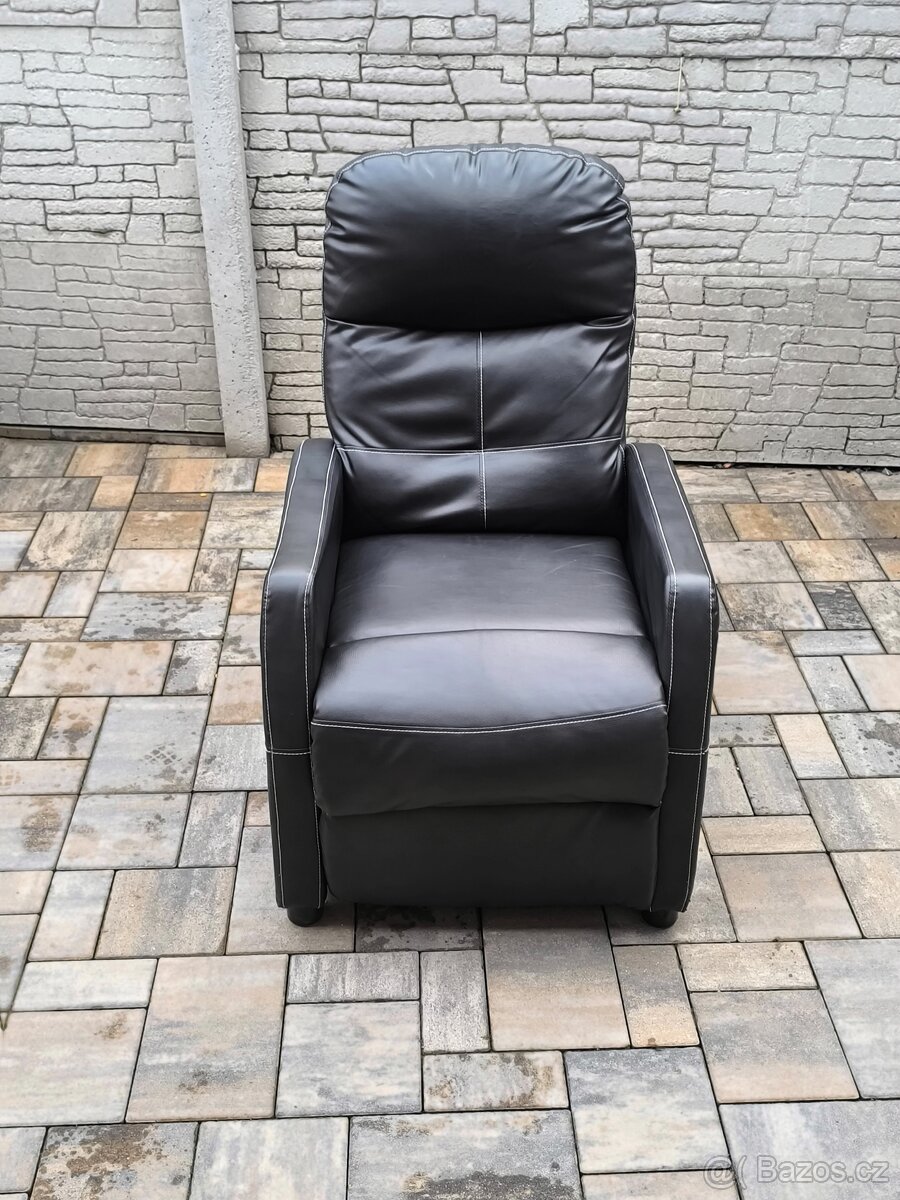 Prodám polohovací křeslo Parker - 11