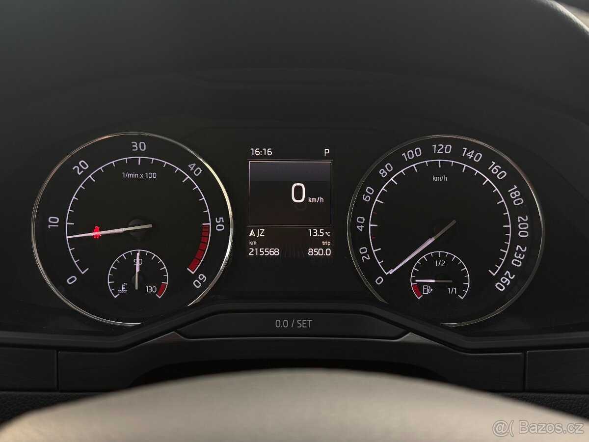 Škoda Superb 2.0TDi 110kW DSG, tažné, kůže, 1. majitel - 11