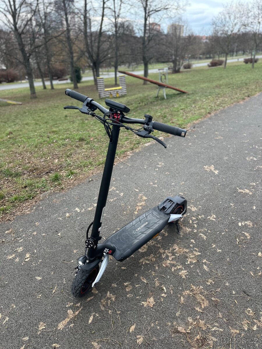 elektrokoloběžka CIRCOOTER - 11