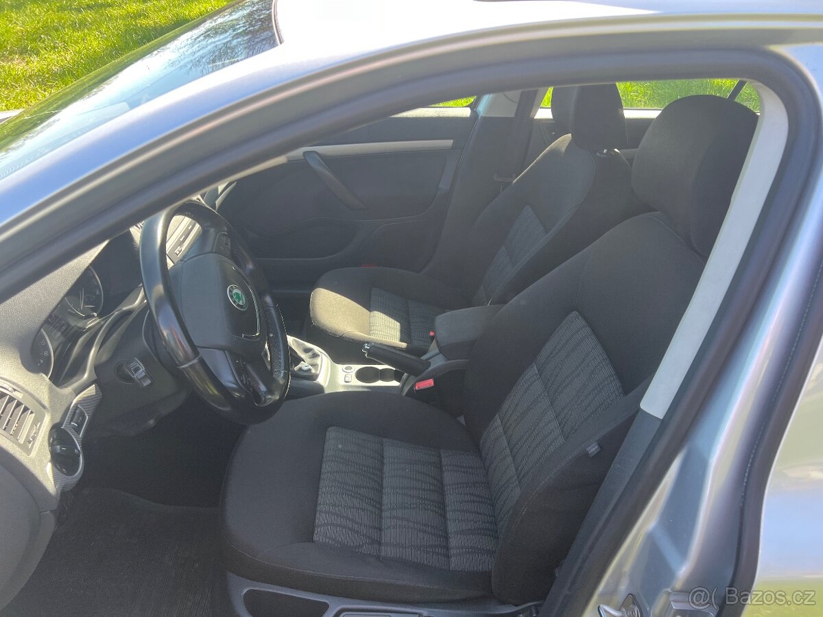 Škoda Octavia 2 - 11