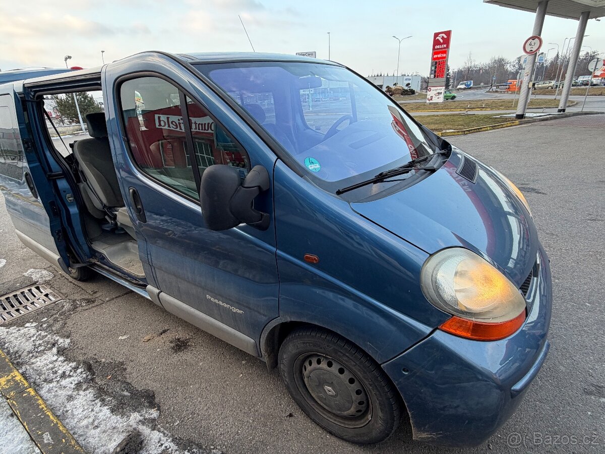 Renault Trafic Passenger 2-8mistne 1.9 Tdci 74kw - 11