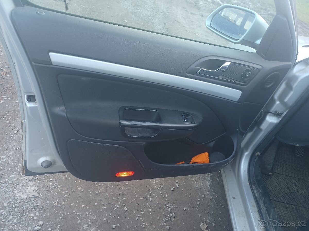 Škoda Octavia 2 kombi 1.9 tdi BLS r. 2008 - 11