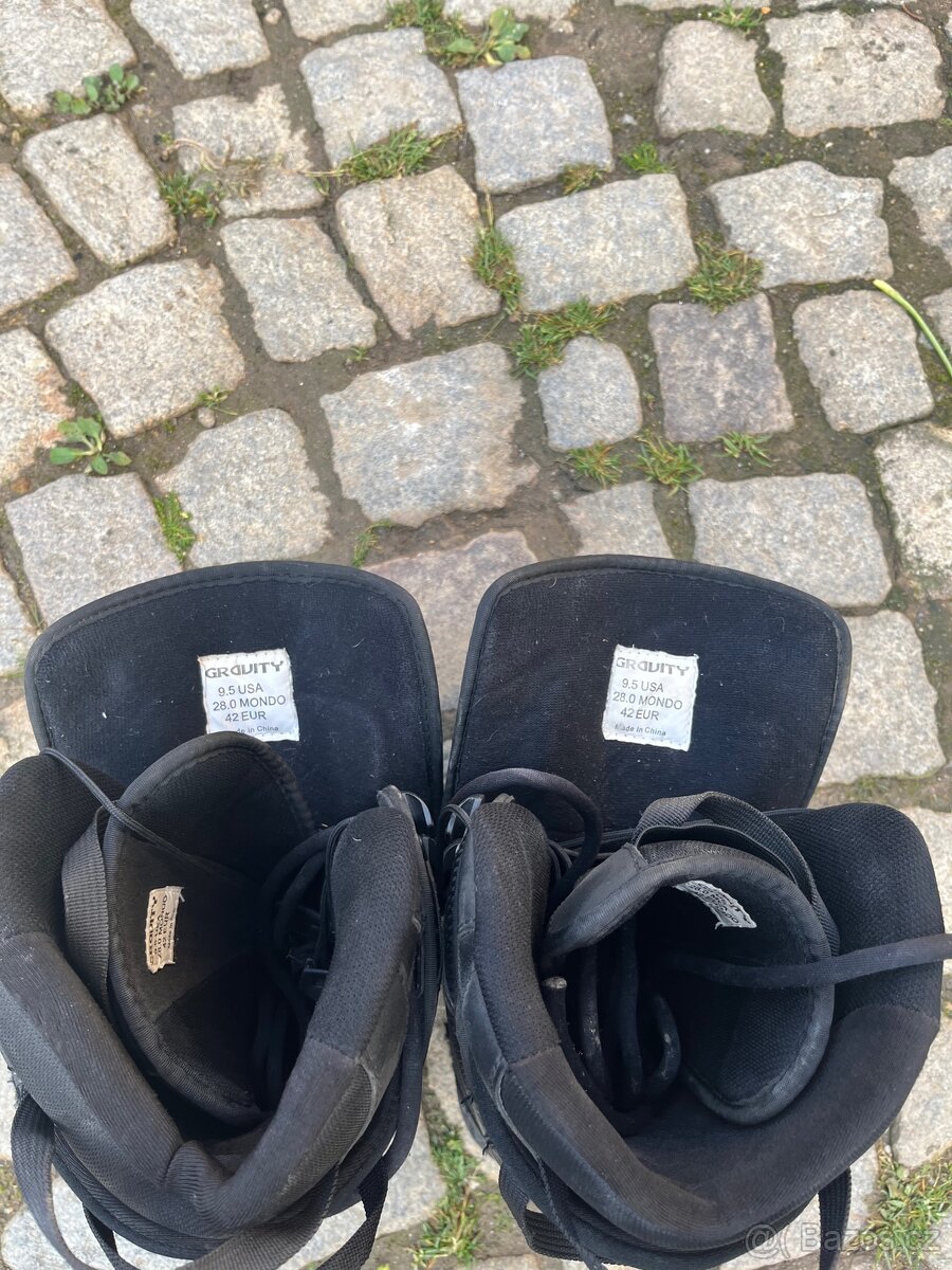 Lyže, snowboard, lyžáky, boty na snowboard - 11