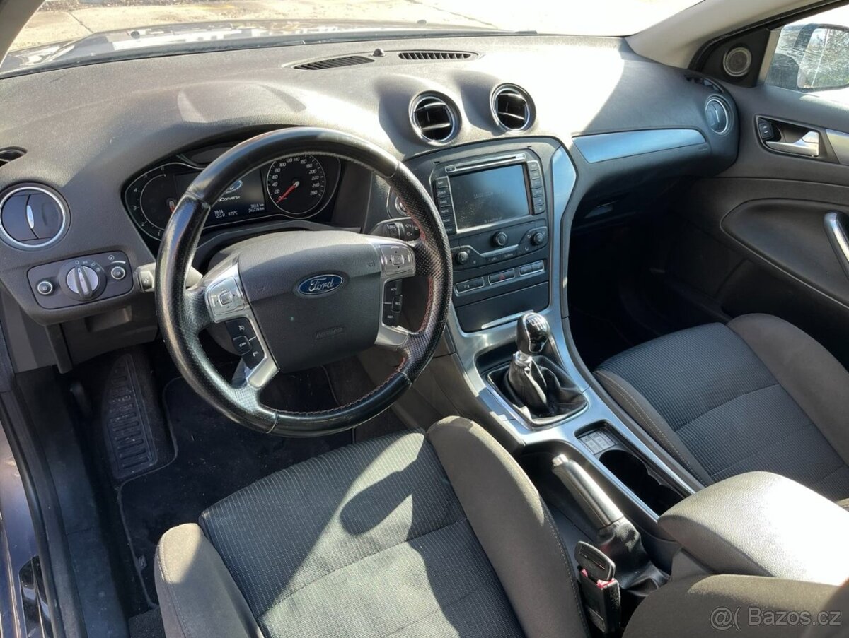 Ford Mondeo 2.2TDCi - 11