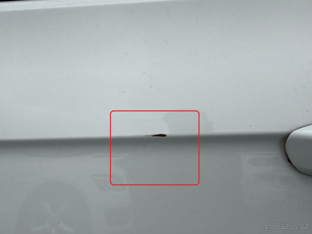 Volkswagen T-Cross 95 PS PDC Klima PDC Tažné APP 9/19 - 11