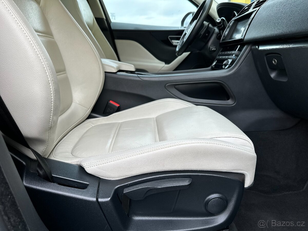 Jaguar F-Pace Portfolio 3.0TD/221kW 1.Maj. r.v.2016 PANORAMA - 11