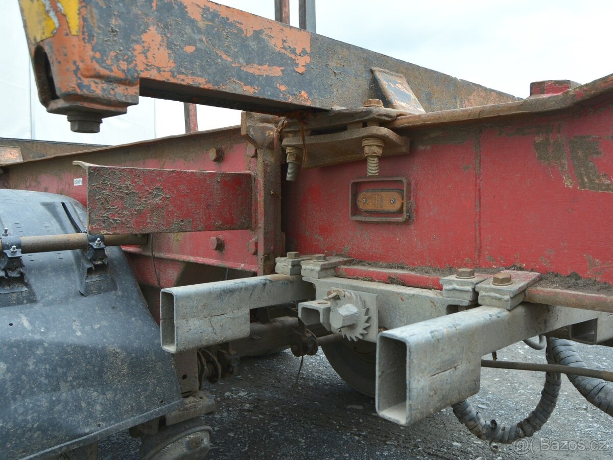 Umikov NPK 39T - návěs pro přepravu dřeva - 11