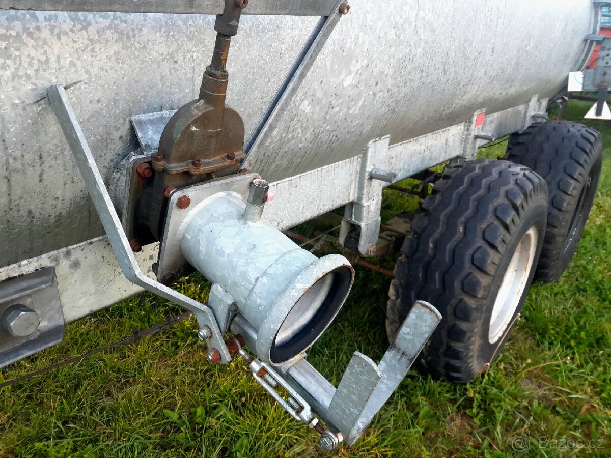 Fekální přívěs 5 m³ - 11