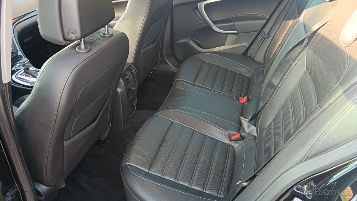 Opel Insignia 2.0 I 162KW 4X4 - 11