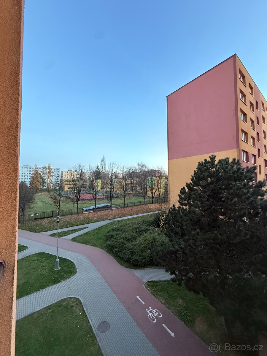 PLNĚ VYBAVENÝ byt 2+kk, 55 m², 2 lodžie, 2 výtahy - 11