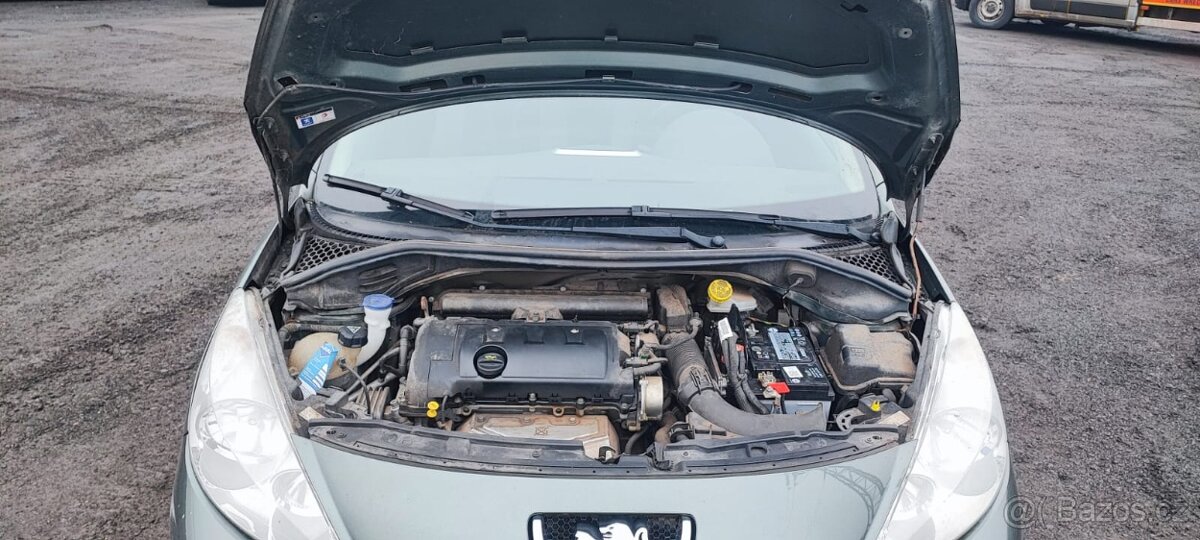 Peugeot 207 1.4 16V - 11