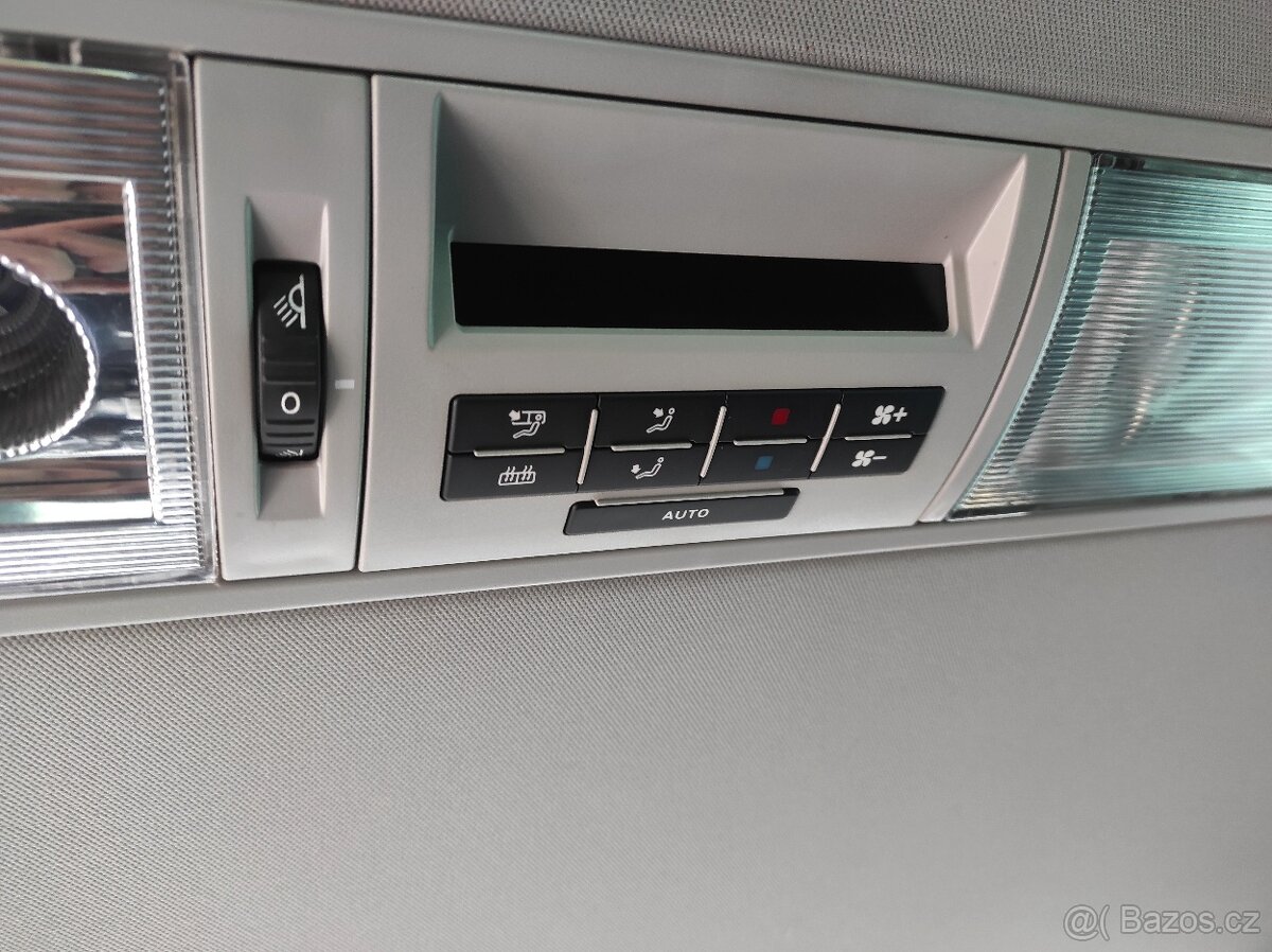 Volkswagen Multivan, 2,0TDi 150kW,4x4,DSG,7míst - 11