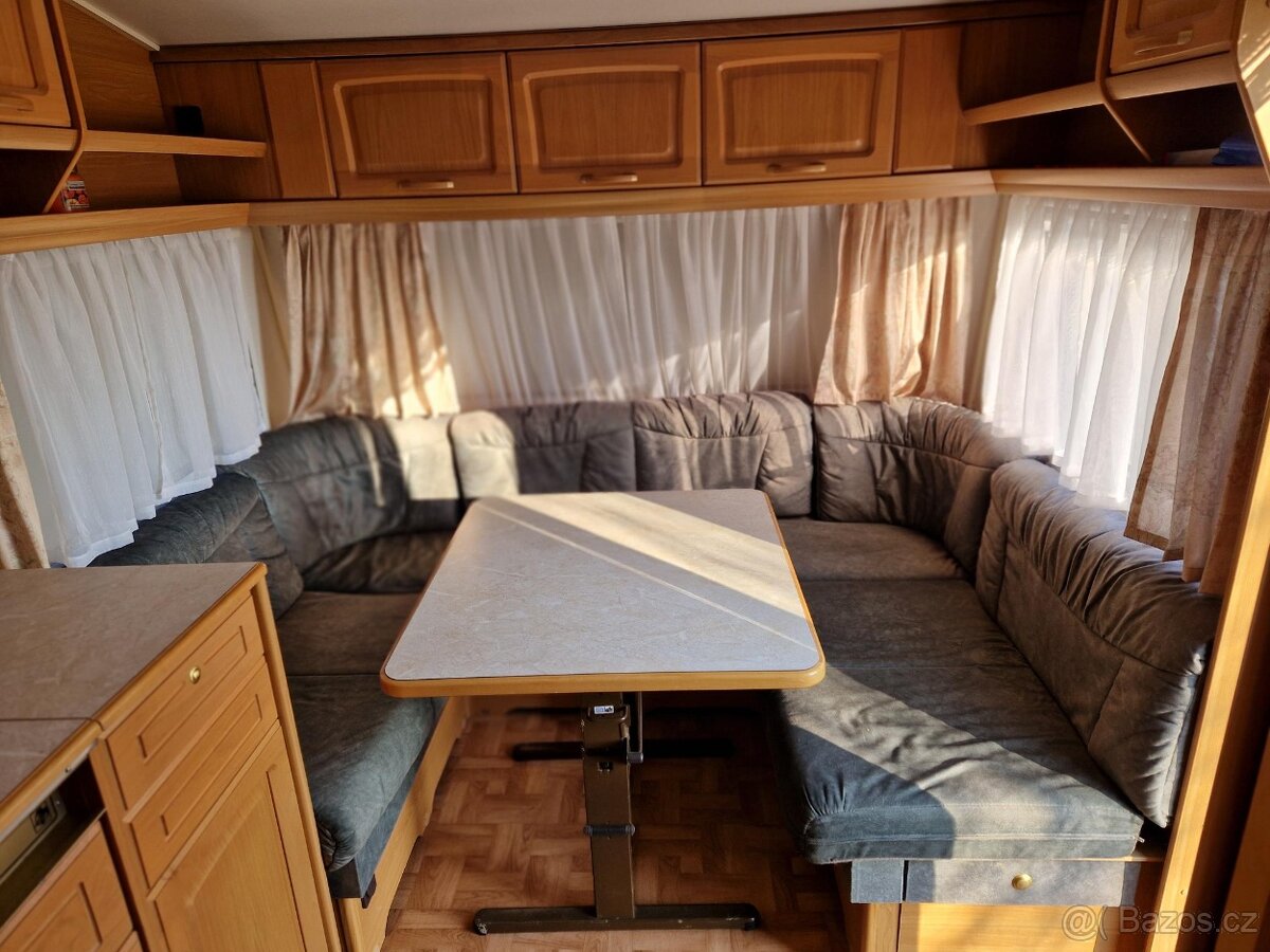 Obytný přívěs Knaus - 11