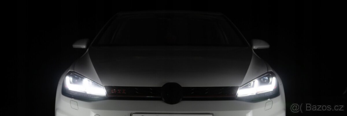 OSRAM LED světlomety VW Golf 7 před fl
Dynamický blinkr - 11