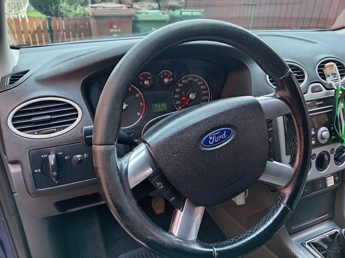 Ford focus II - 11