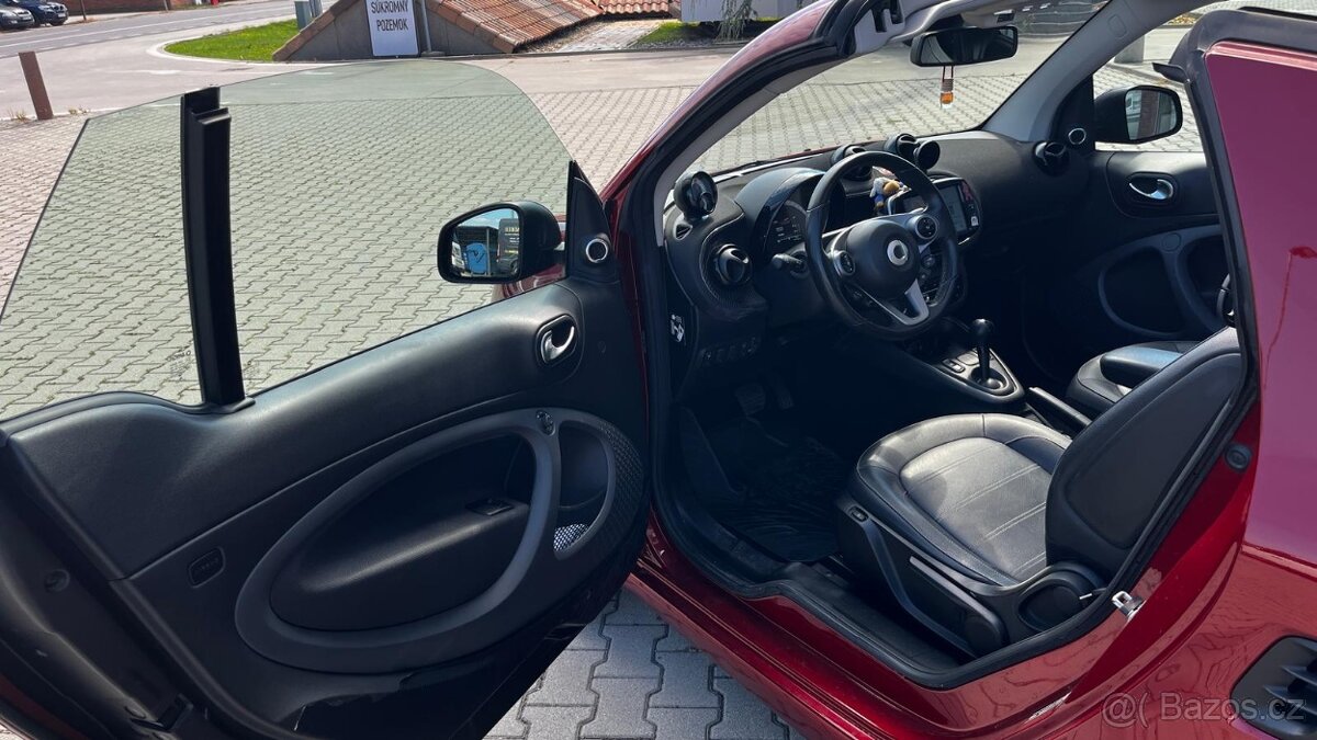Smart Fortwo Cabrio EQ AT 60 kW KameraJBLSoundSystemApple - 11