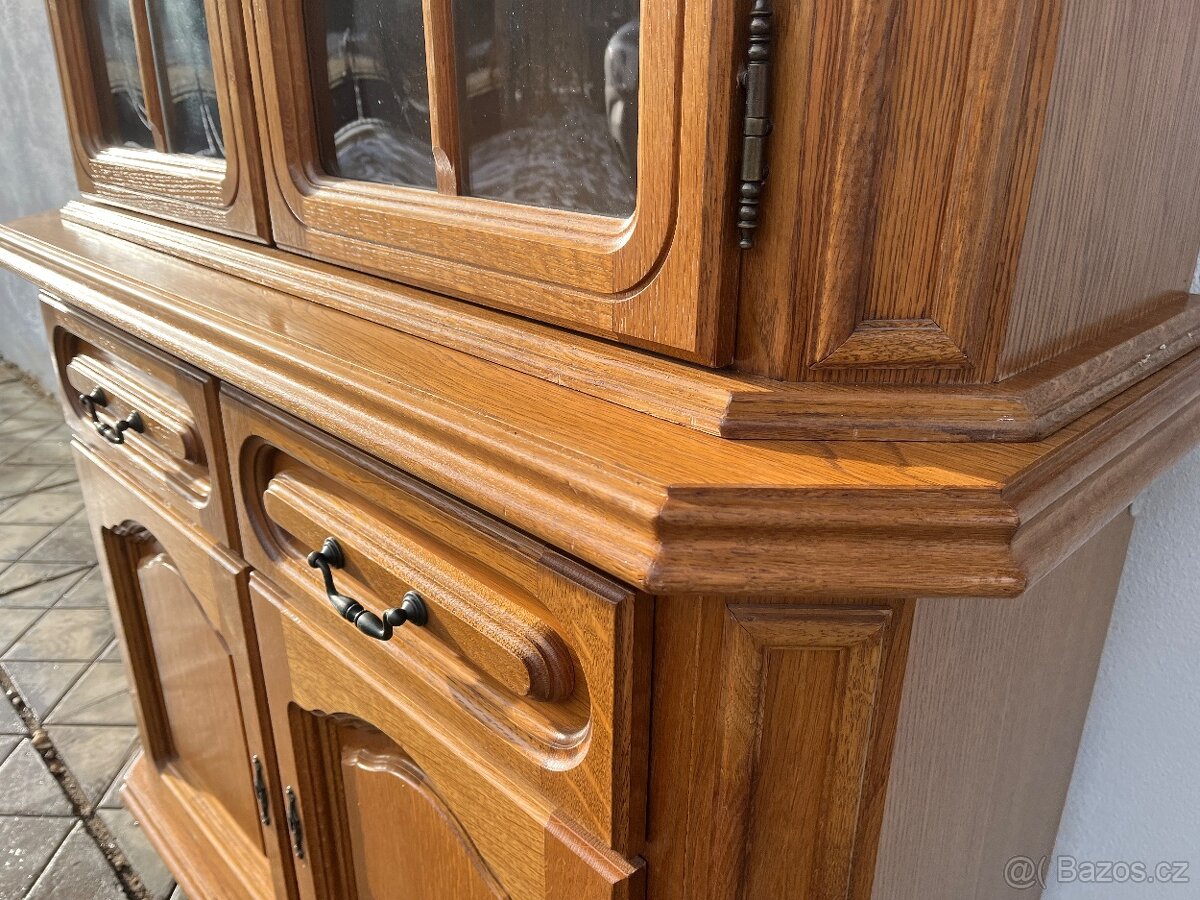 Rustikální vitrína - AKCE doprava - 11