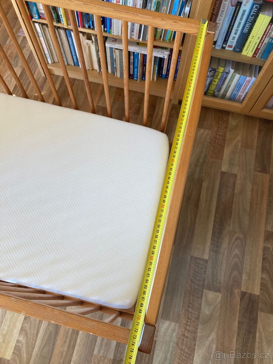 dřevěná postel pro předškoláka - 11