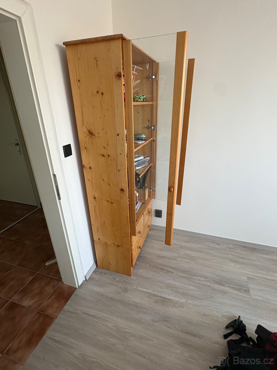 Dvě skříňky - 11