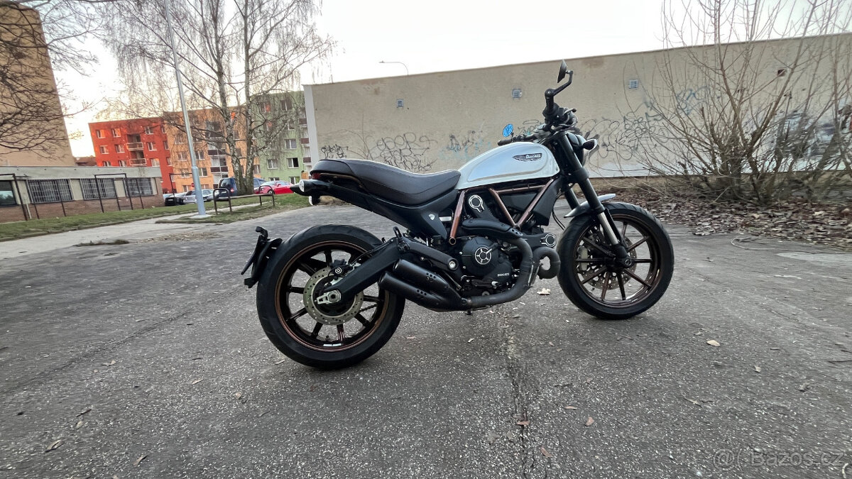 Ducati Scrambler 800 2016 - 11