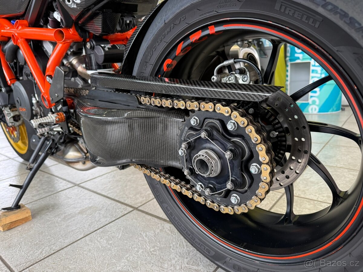 KTM 1290 Super Duke R - 11