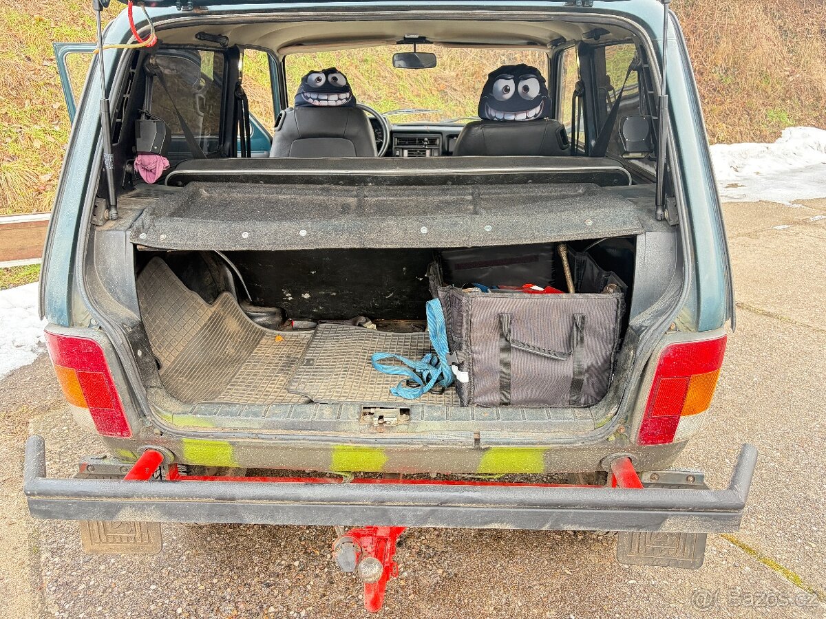 Lada Niva - 11
