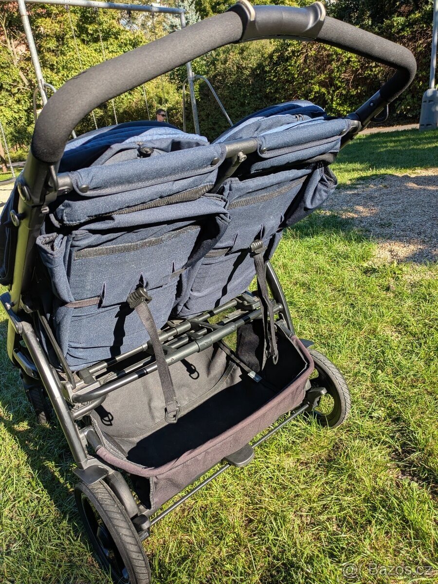 Dvojkočárek / kombinovaný kočárek / sourozenecký kočárek - 11