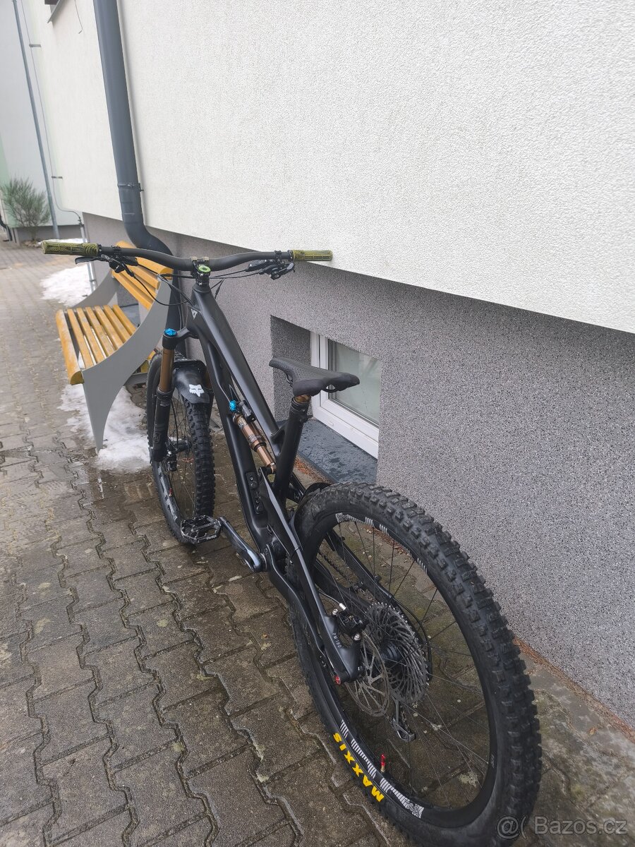 Yt Jeffsy pro race vel L - 11