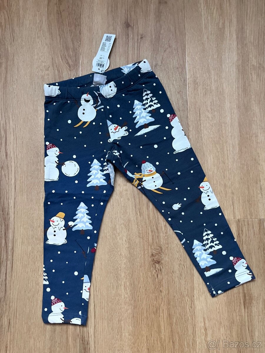 Vánoční body, tepláčky, leginky, overaly Lindex - 11