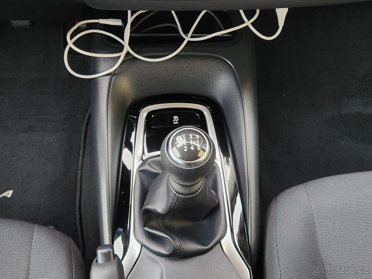 Toyota Corolla 1.5VVT-I 92kW 2023 ČR 1 majitel Záruka 49tkm - 11