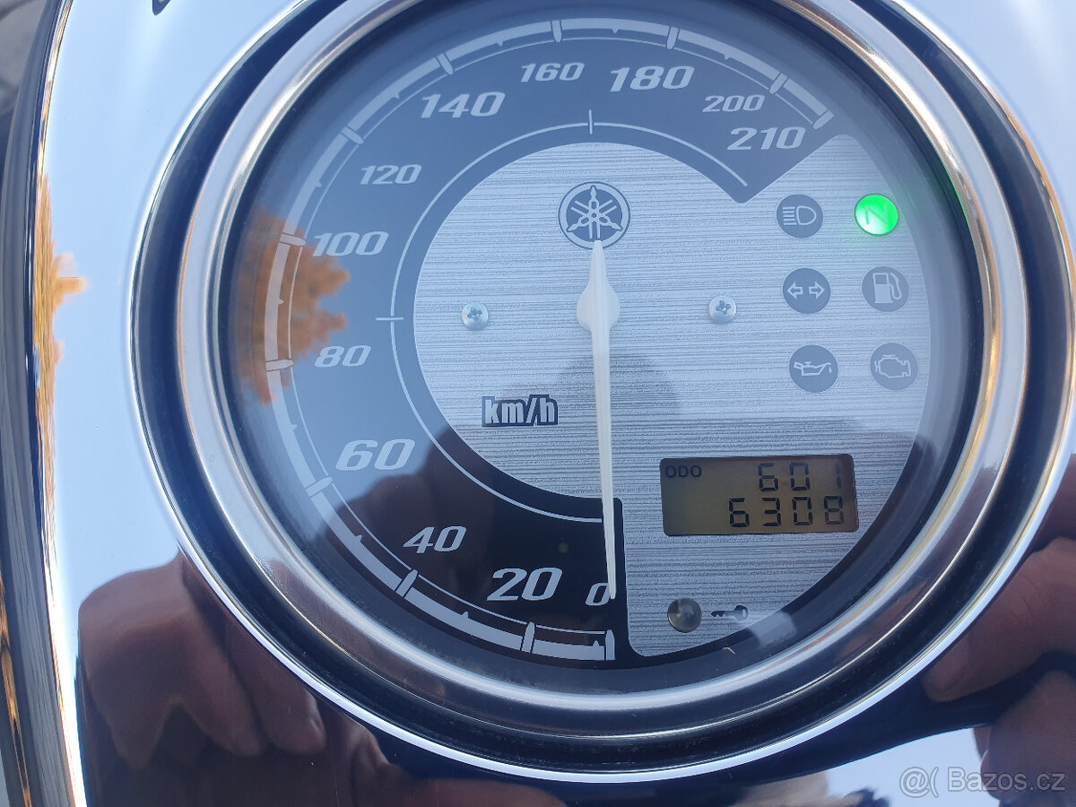 Yamaha XVS 950 V Midnight Star - 11