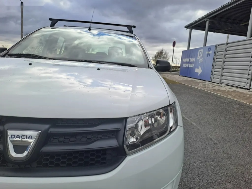 Dacia Logan, 1.2i 1.MAJ SPOLEHLIVÉ+LET KOLA - 11