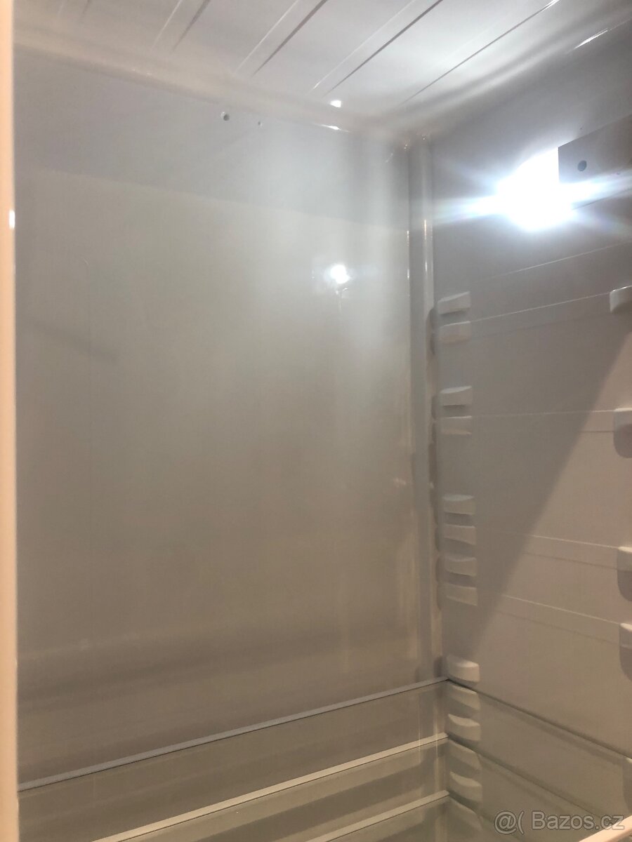 Nová nepoužita lednice bez mrazákem Gorenje - 11