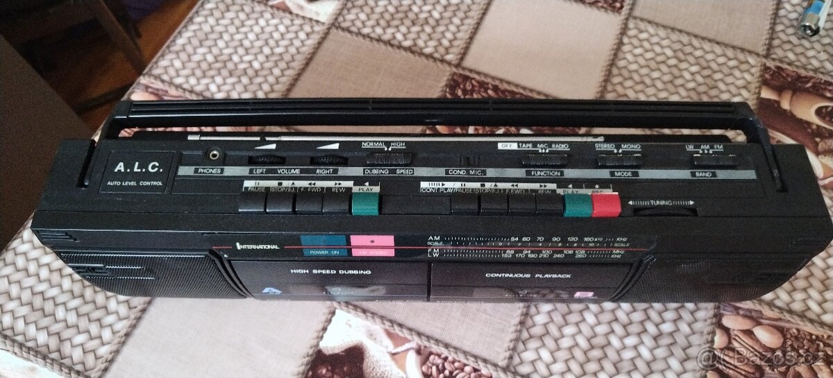 Rádiomagnetofon international dvojce - 11