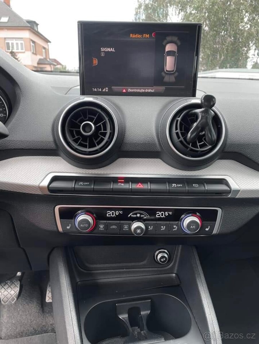 Prodám Audi Q2 1,6 TDI - 11