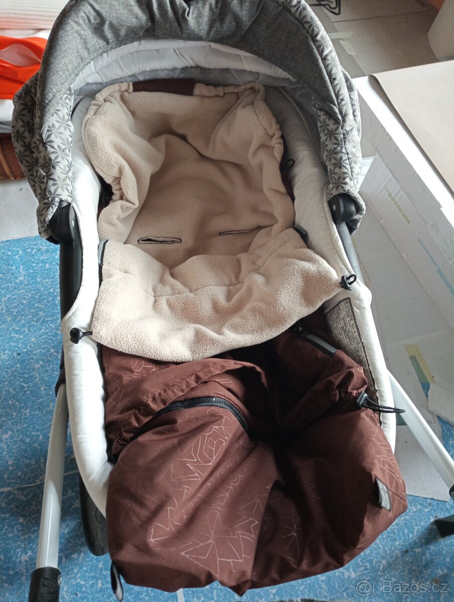 Kočárek trojkombinace - 11