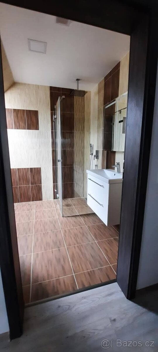 Byt v rodinném domě - 11