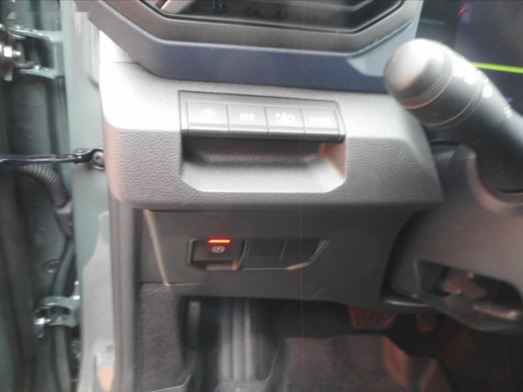 Dacia Duster,1,6 Hybrid - 11