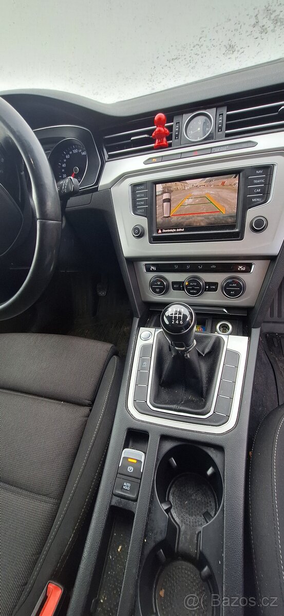 Vw passat B8 1.6 tdi 88 kw - 11