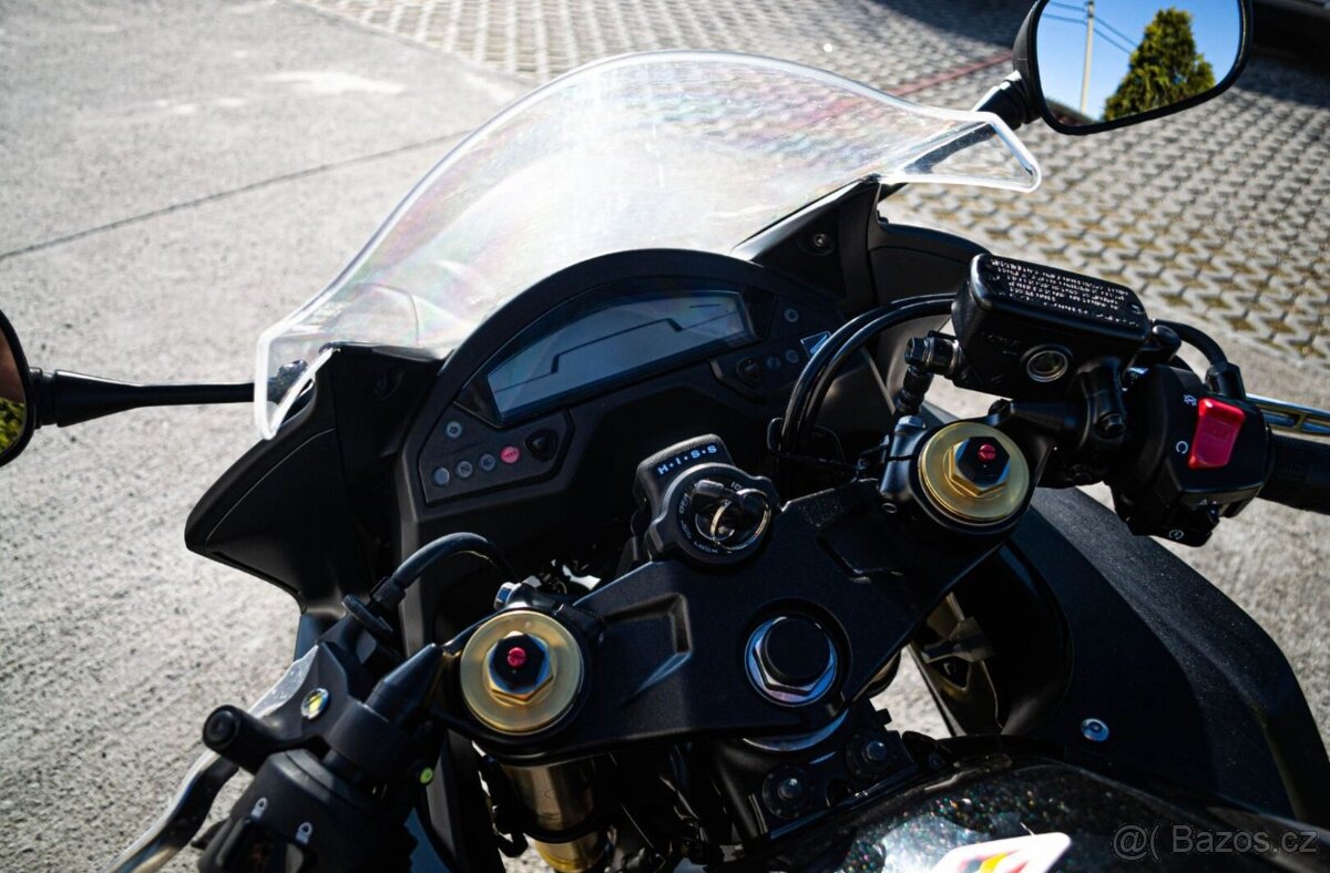 Honda CBR 600 F - 11
