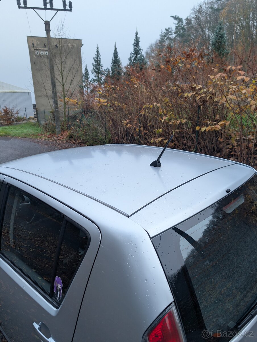 Subaru Justy 1.0 (Toyota motor) - 2009 - 51 kW - 11