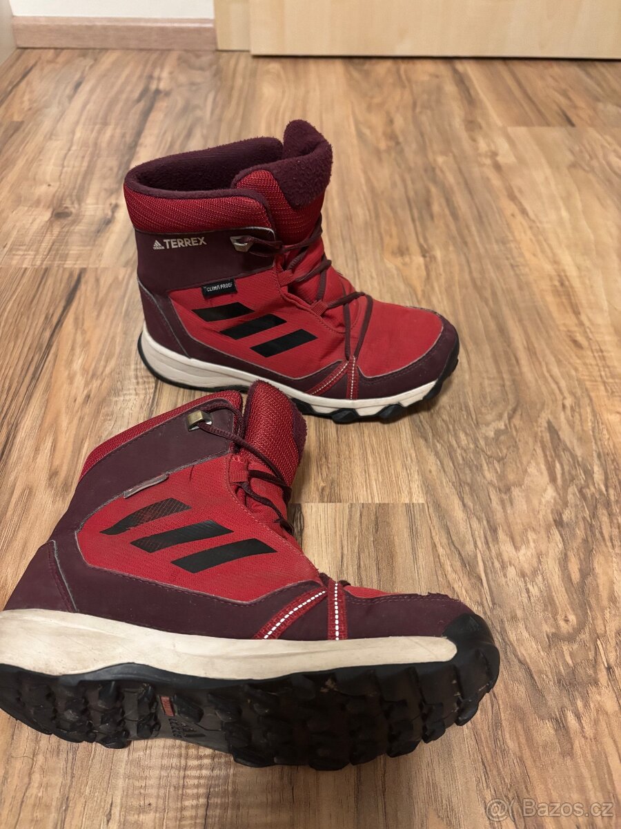 Adidas Terrex Snow červené, vel. EU 35 - 11