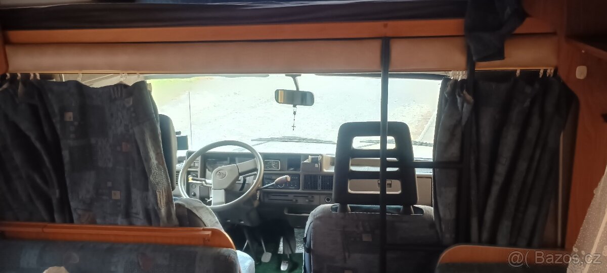 Obytné auto Peugeot j5 - 11