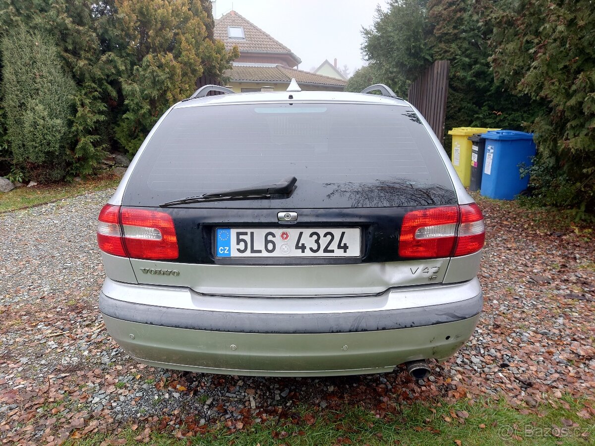 Volvo V40 1.8 90KW 275.000Km STK 4/26 - 11