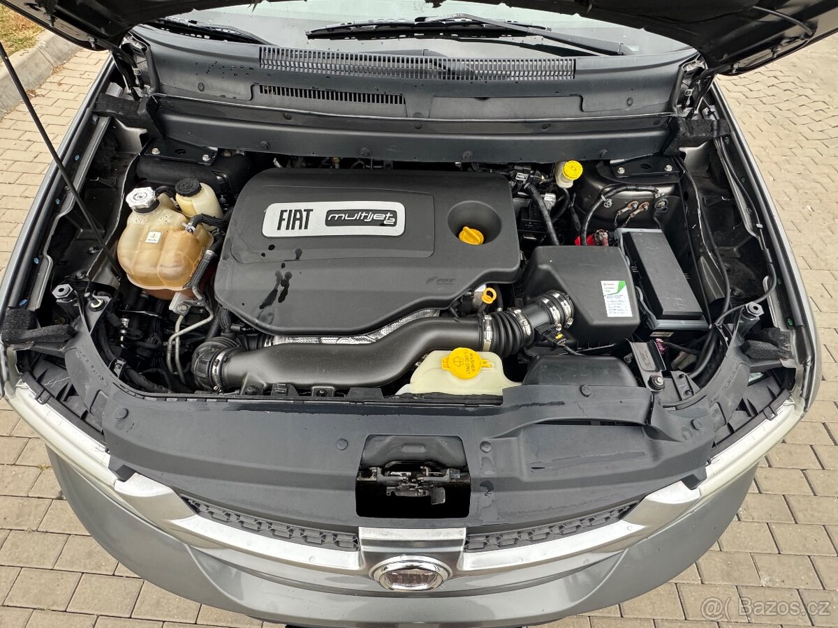 Fiat Freemont 2,0DCi 103kW 7 míst, VYMĚNÍM - 11