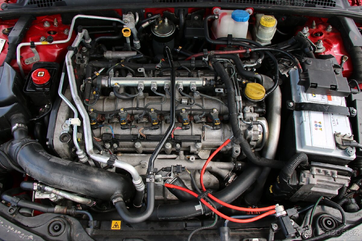 Prodám Alfa Romeo Brera 2,4 jtdm 147kW - 11