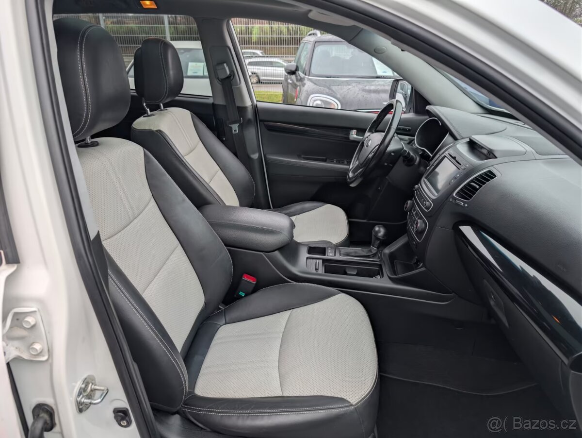 Kia Sorento 2.2 CRDi AWD Platinum Edition - 11