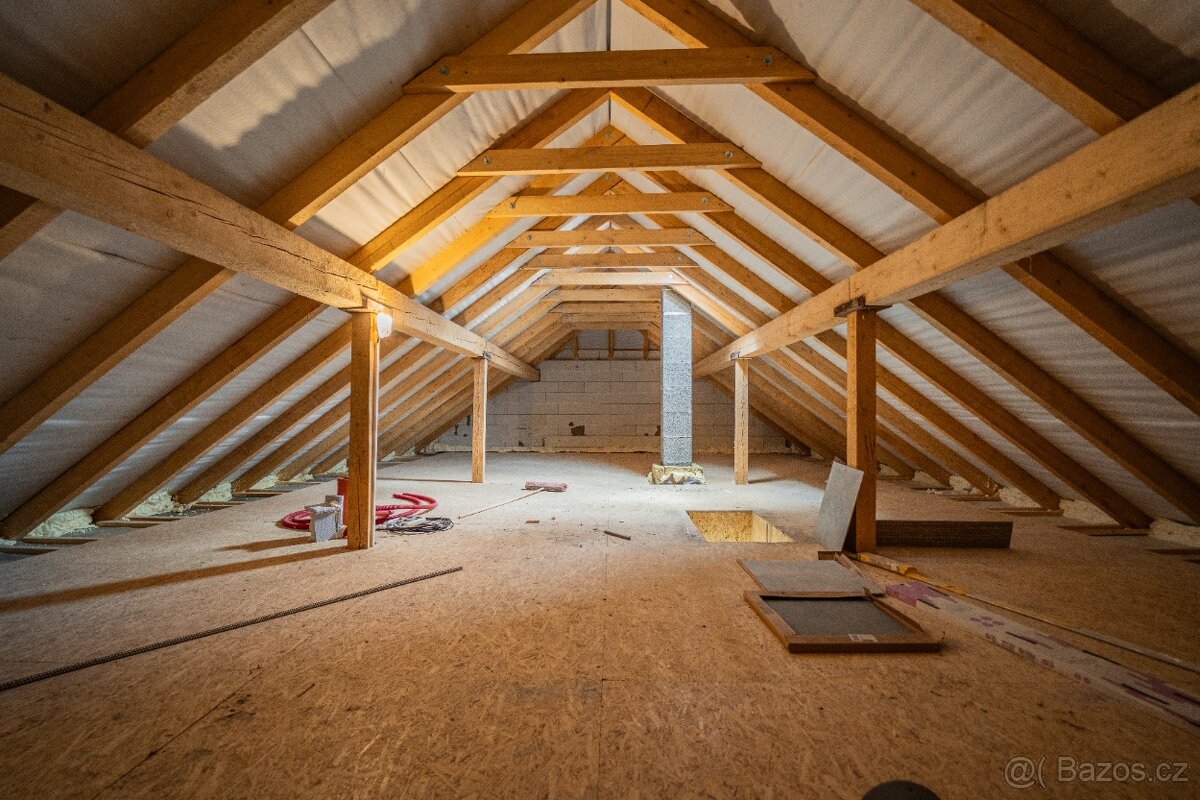 Dům 4kk Černilov zděný - 11