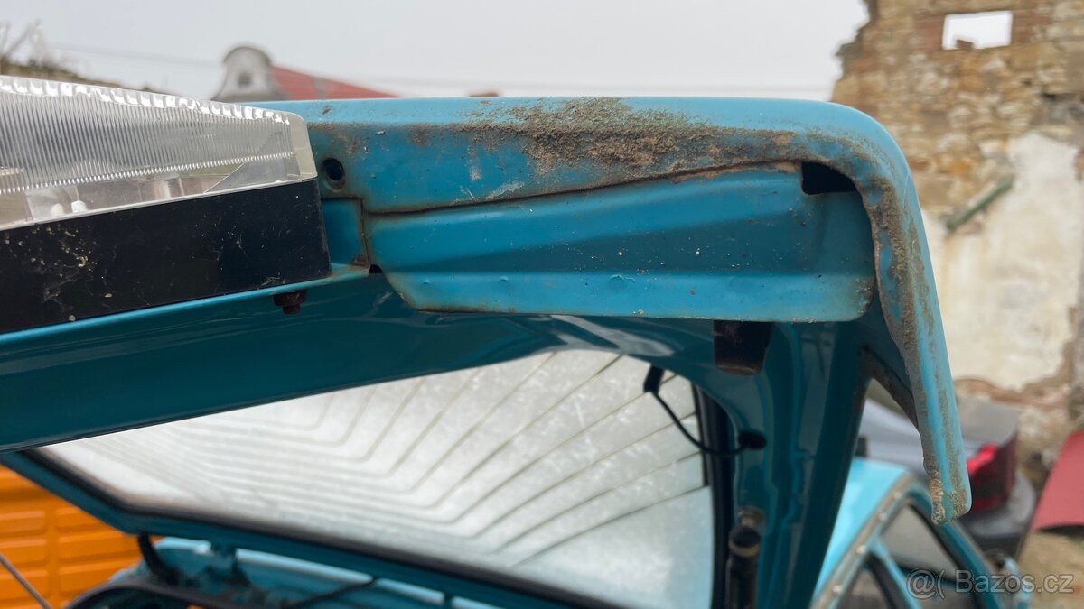 Prodám zbytky ND Škoda Favorit - 11